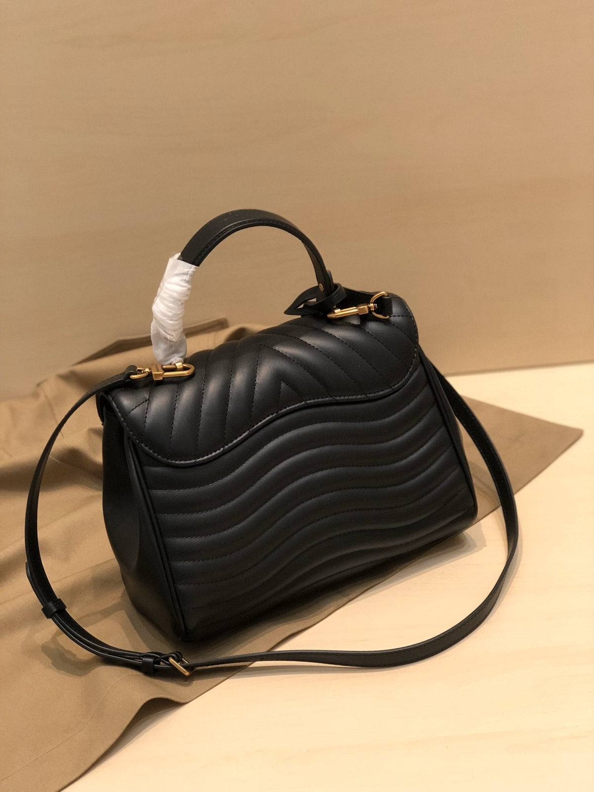 LV TOP HANDLE 26CM BLACK CALFSKIN