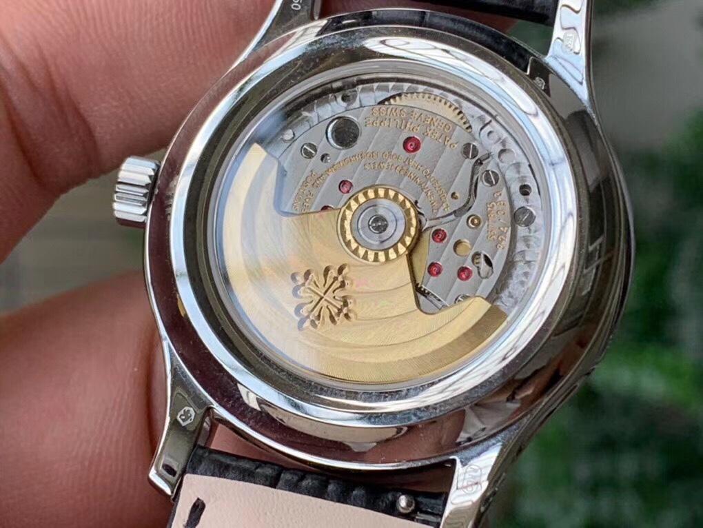 PATEK ANNUAL CALENDAR STAINLESS STEEL CASE WHITE DIAL
