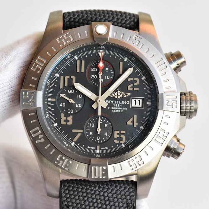 AVENGER BANDIT 45MM CHRONOGRAPH TITANIUM BLACK DIAL
