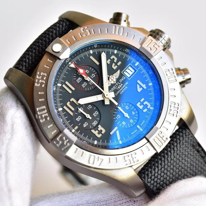 AVENGER BANDIT 45MM CHRONOGRAPH TITANIUM BLACK DIAL