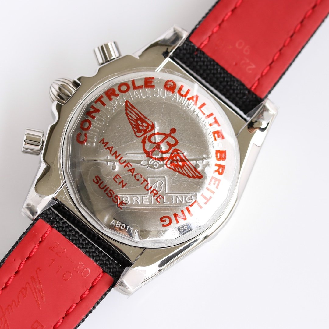 CHRONOMAT 44 AIRBORNE BLACK DIAL TEXTILE
