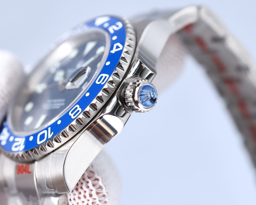GMT-MASTER II BLUE CERAMIC OYSTER