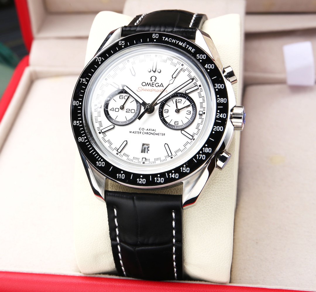 SPEEDMASTER CHRONO 42MM LEATHER
