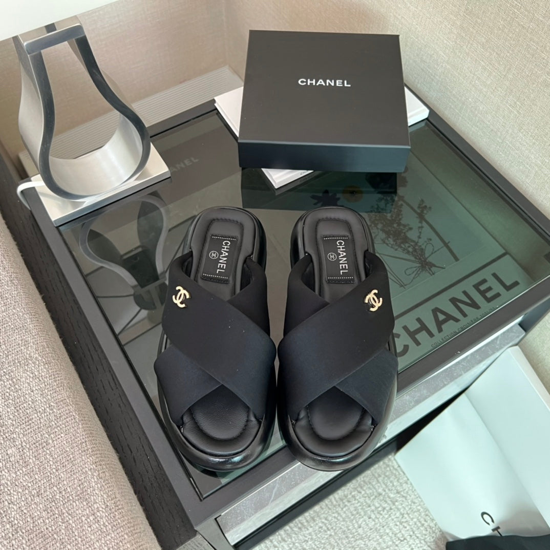 CC Sandal Black Lambskin 173046