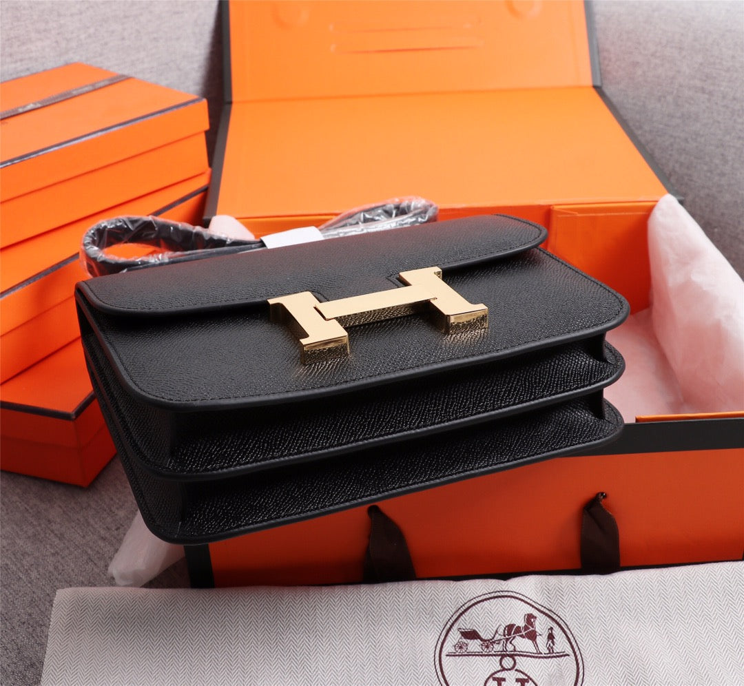 HM CONSTANCE BAGS 18 BLACK EPSOM GOLD HARDWARE