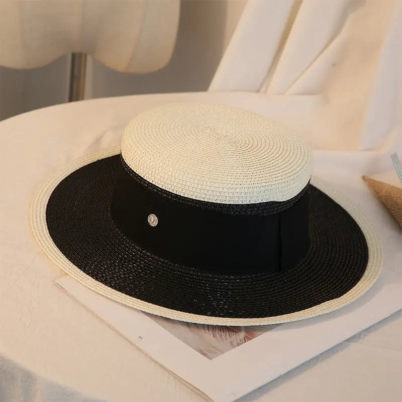 Summer Elegant Retro Women Flat Top Straw Hat Trip Caps Leisure Beach Sun Hats M Letter Breathable Flower Beach Hat hercurva
