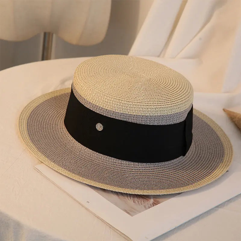 Summer Elegant Retro Women Flat Top Straw Hat Trip Caps Leisure Beach Sun Hats M Letter Breathable Flower Beach Hat hercurva