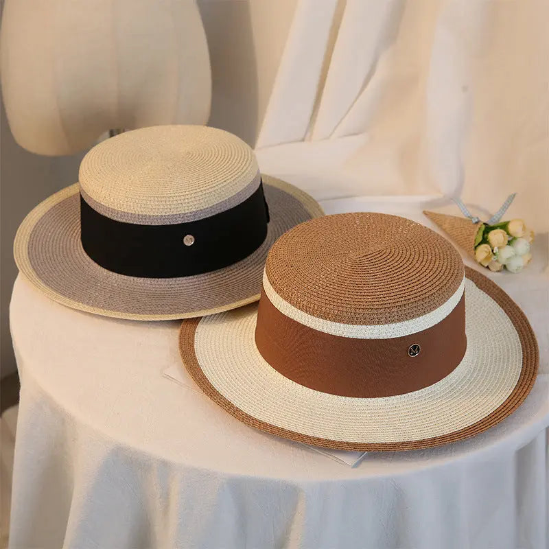Summer Elegant Retro Women Flat Top Straw Hat Trip Caps Leisure Beach Sun Hats M Letter Breathable Flower Beach Hat hercurva