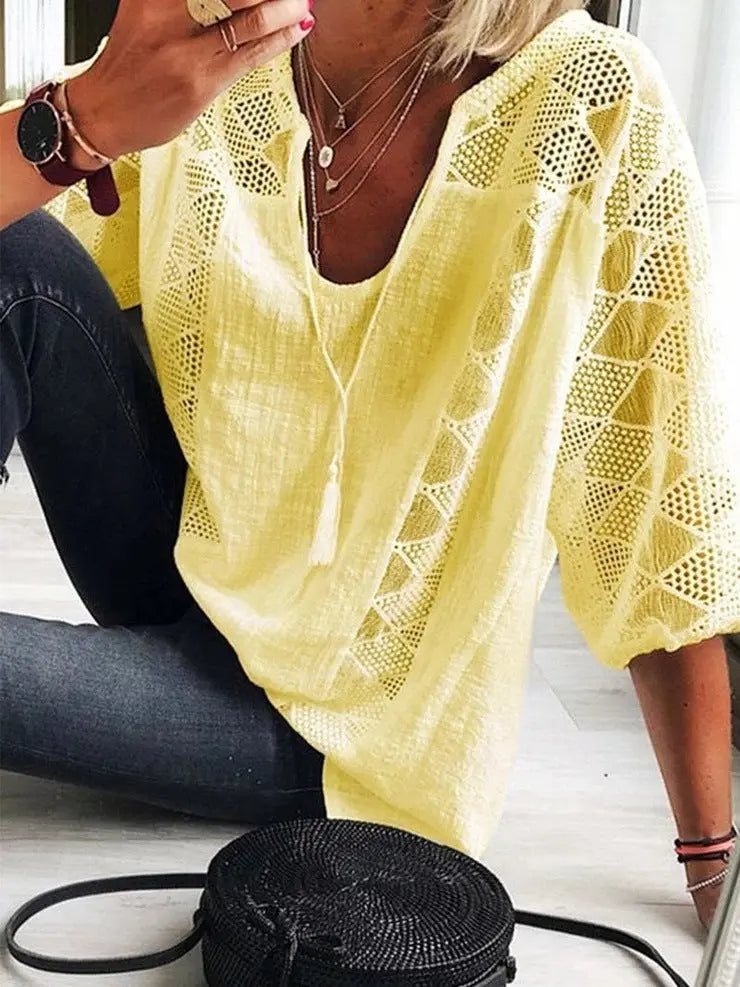 Lace Stitching U-neck 3 4 Sleeve T-shirt hercurva