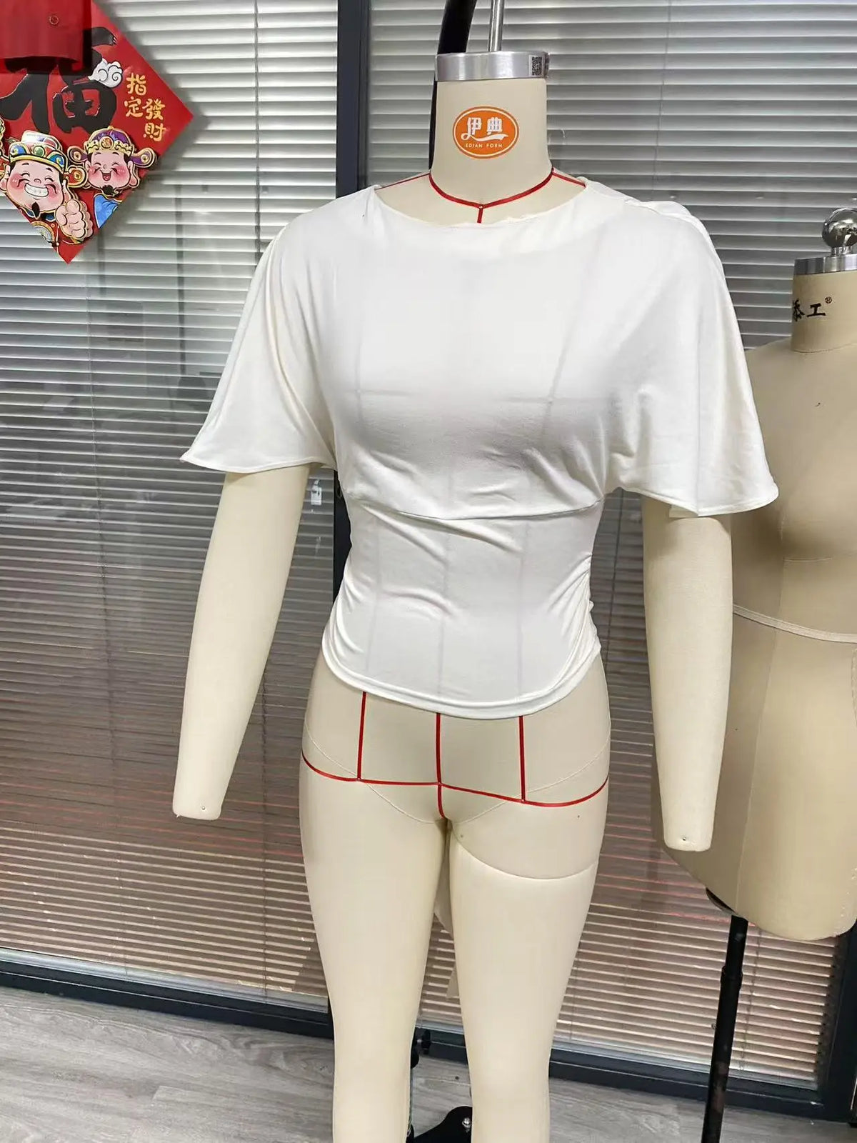 Casual Simple Solid Color Half Sleeves Back Bandage Top hercurva