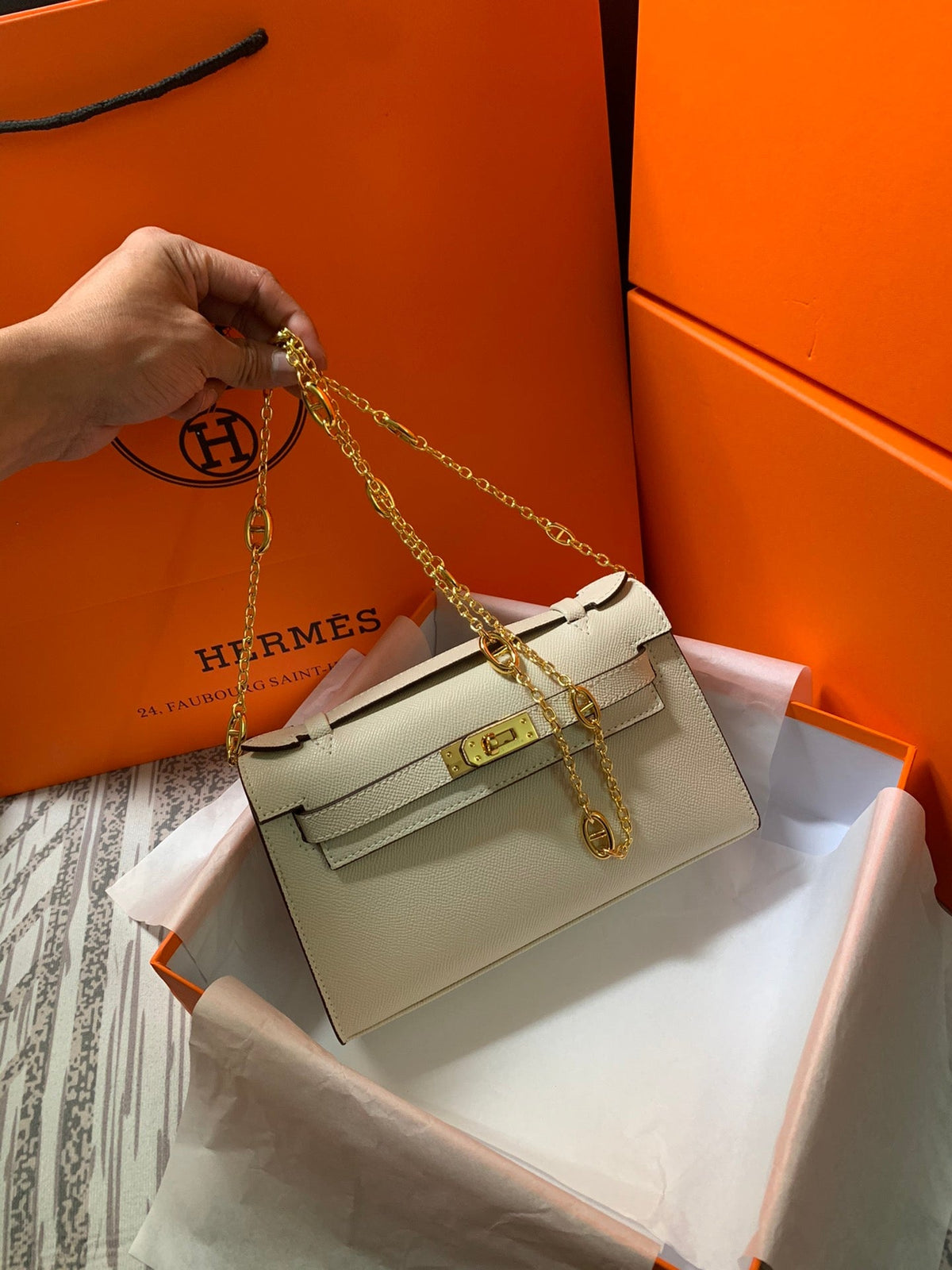 HM KELLY MINI POCHETTE 22 CREAM EPSOM