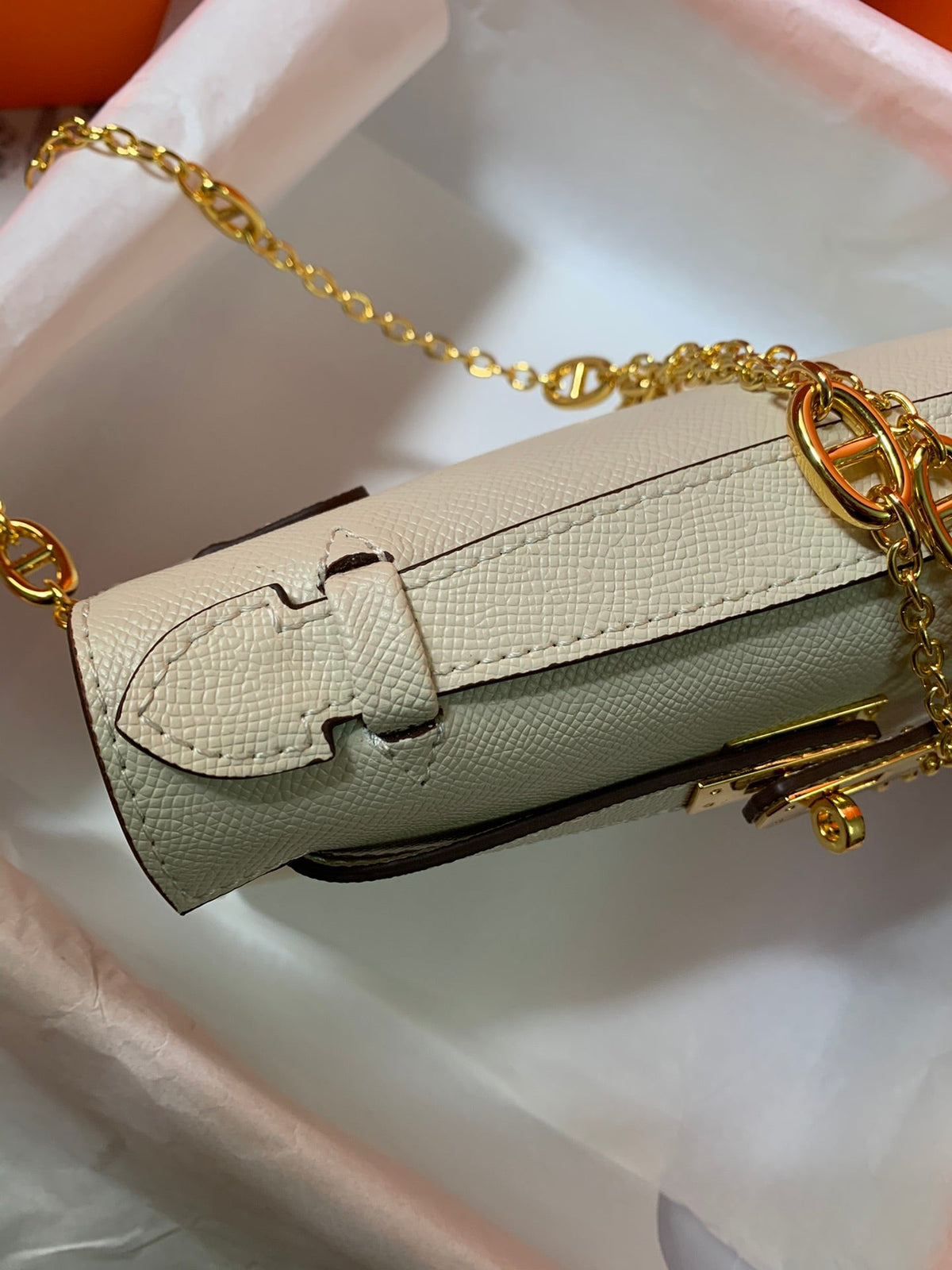 HM KELLY MINI POCHETTE 22 CREAM EPSOM