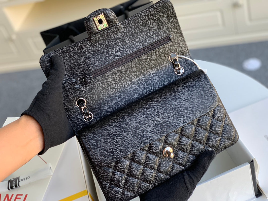 MEDIUM FLAP BAG 25CM BLACK CAVIAR SILVER HARDWARE