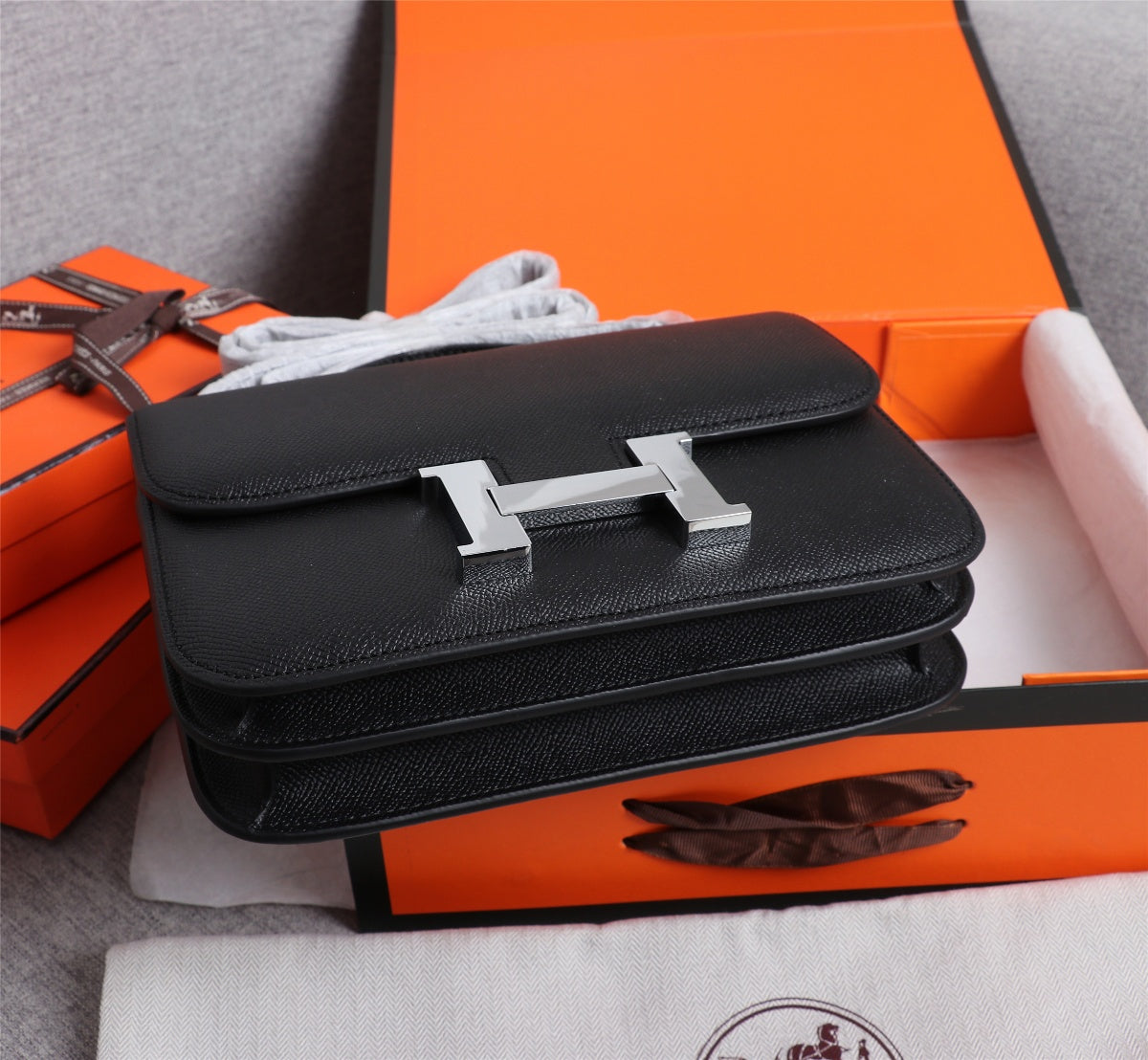 HM CONSTANCE BAGS 22 BLACK EPSOM SILVER HARDWARE