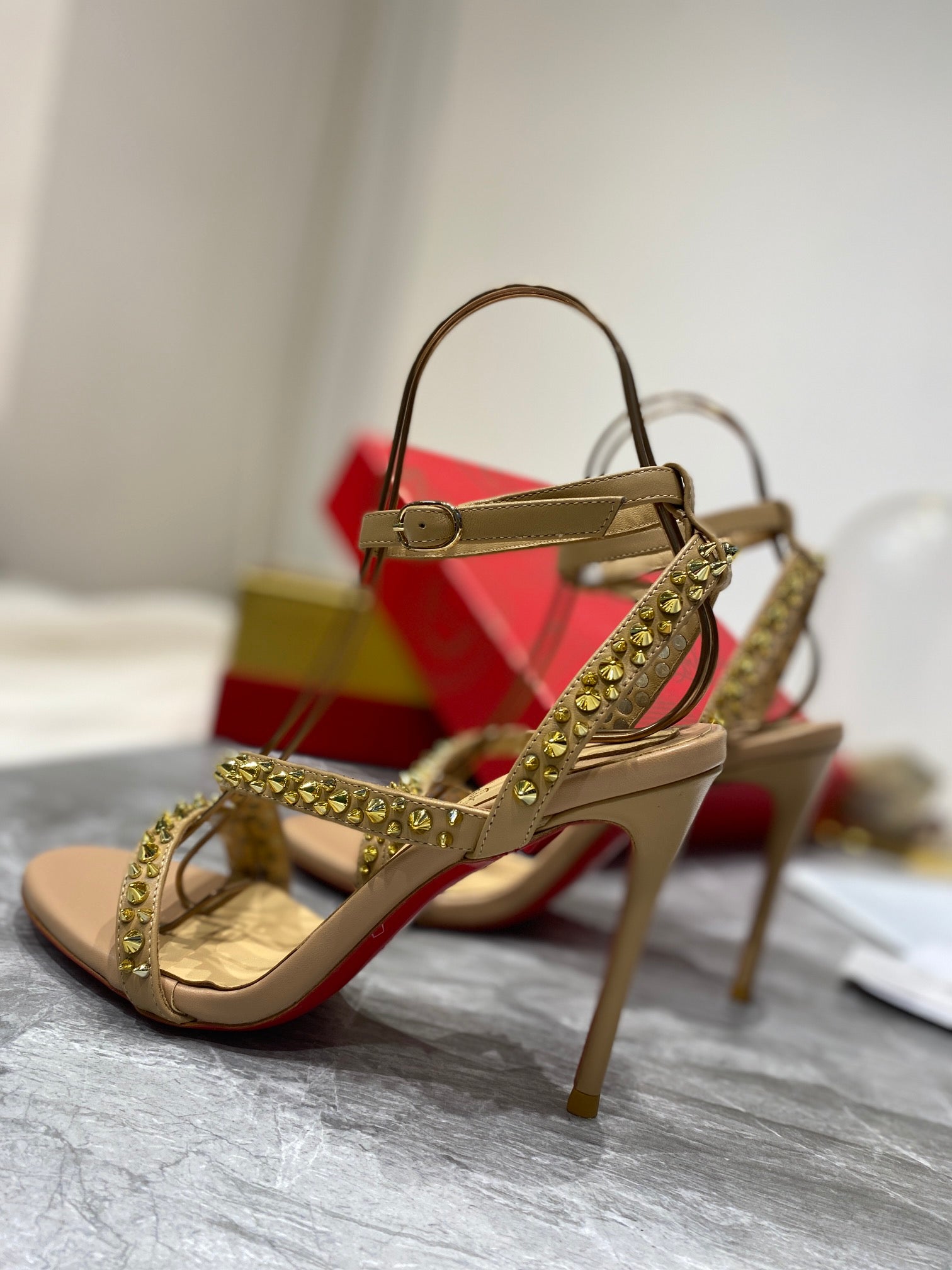 CL Spiked Sandals Nude Sheepskin Alloy Steel 346024