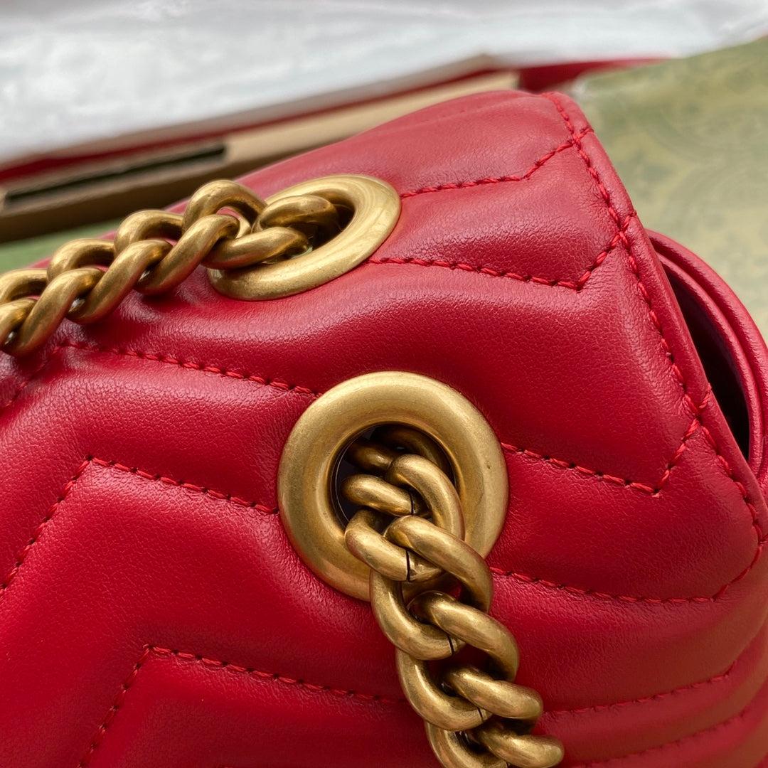 gg marmont 26cm red calfskin gold hardware