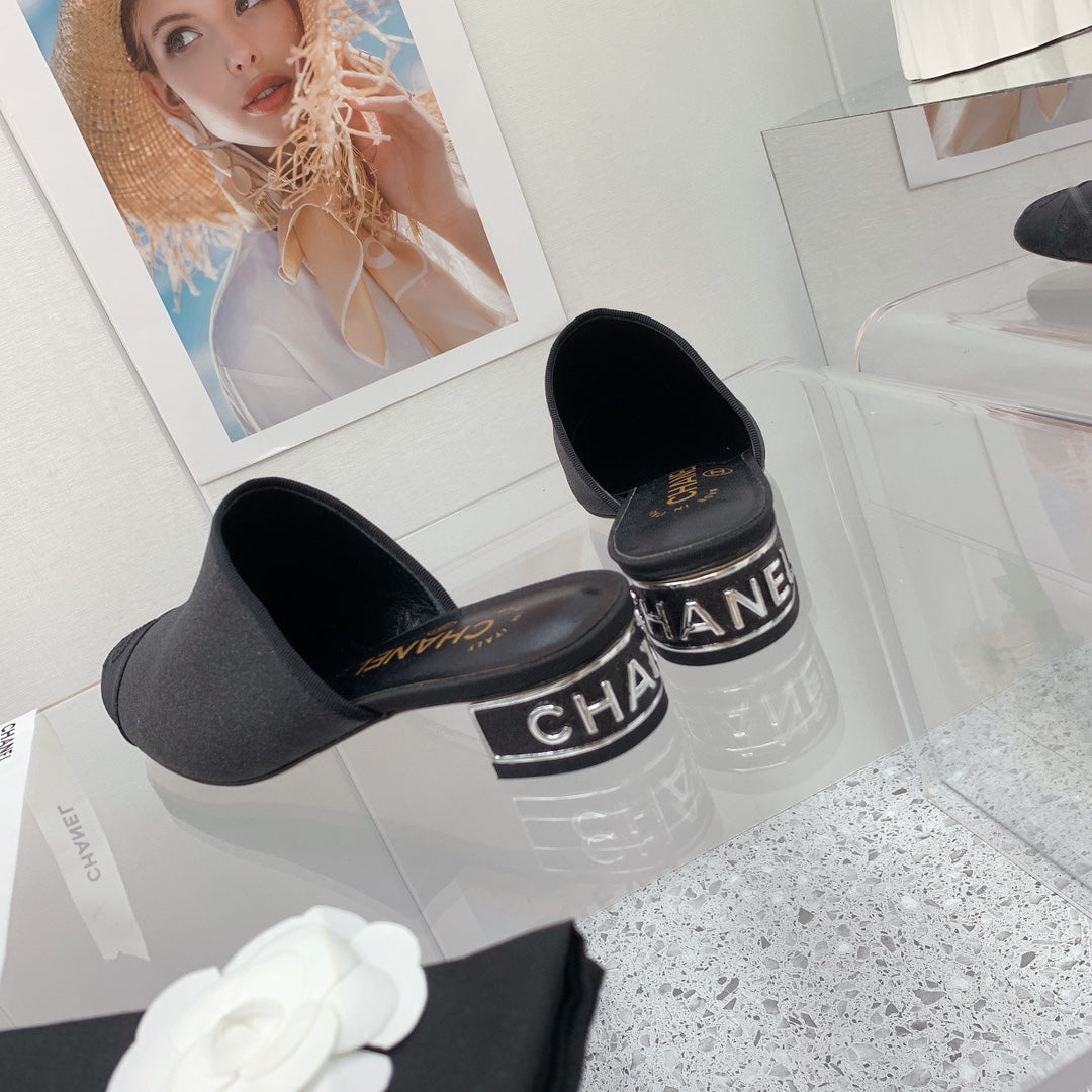 Chanel 2026 Mule 30mm Glitter Fabric 162125