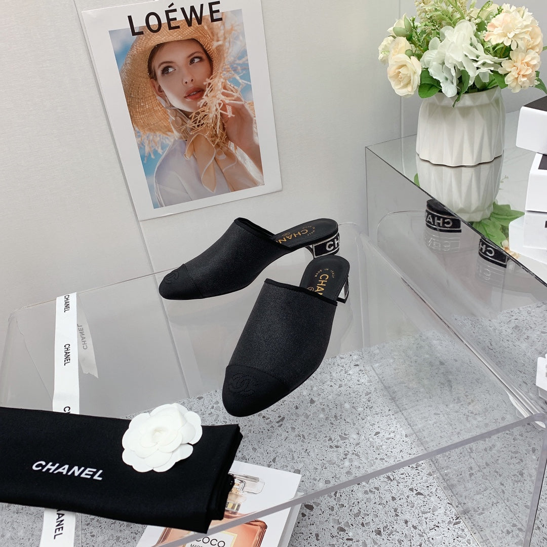Chanel 2026 Mule 30mm Glitter Fabric 162125