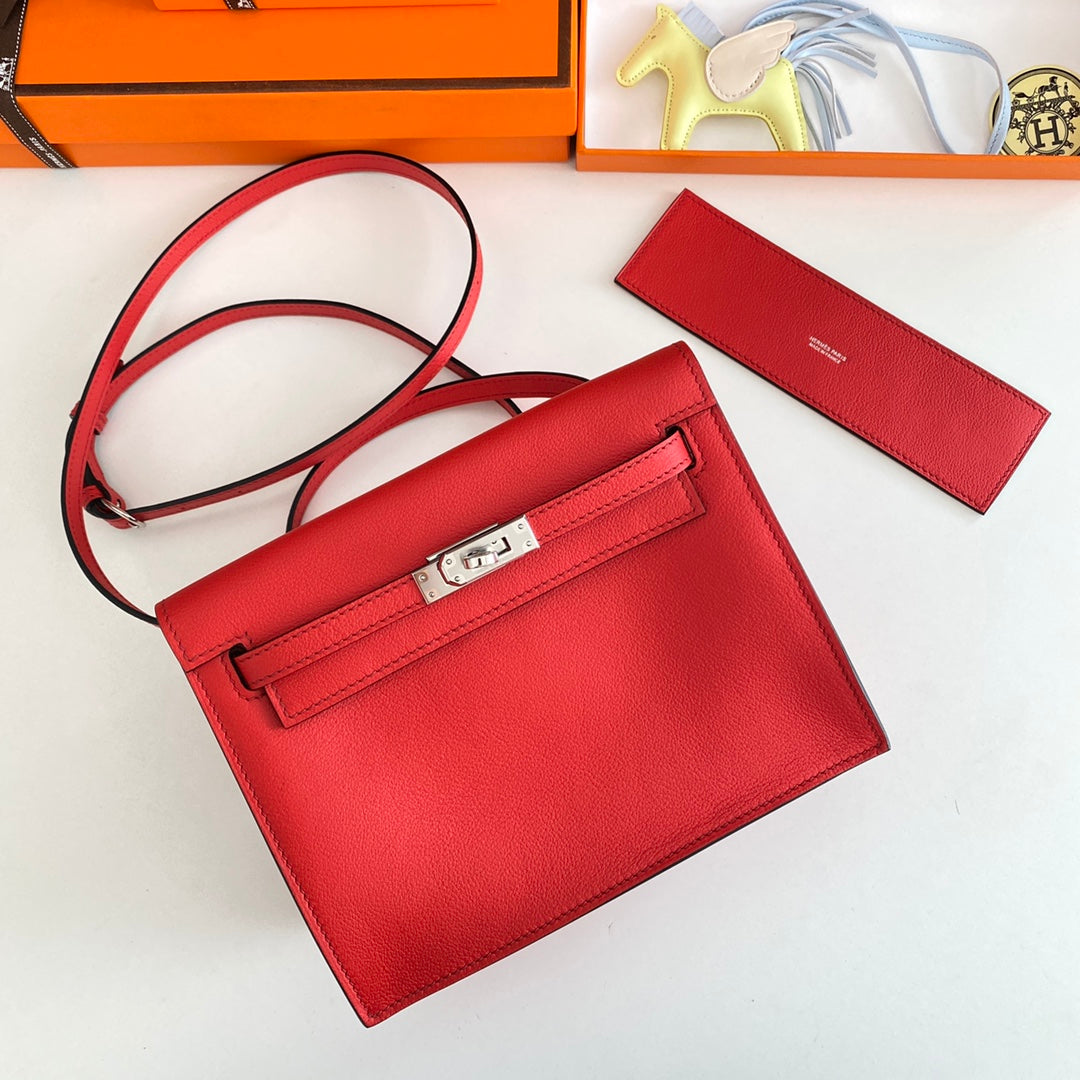 Kelly Danse II 22cm Red Evercolor Leather Shw