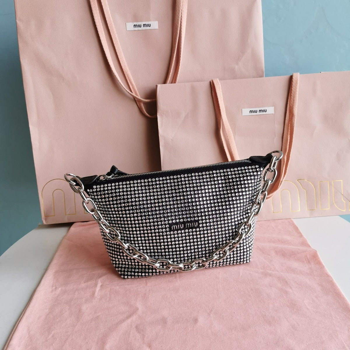 HANDBAG 19 IN BLACK CALFSKIN WITH CRYSTAL