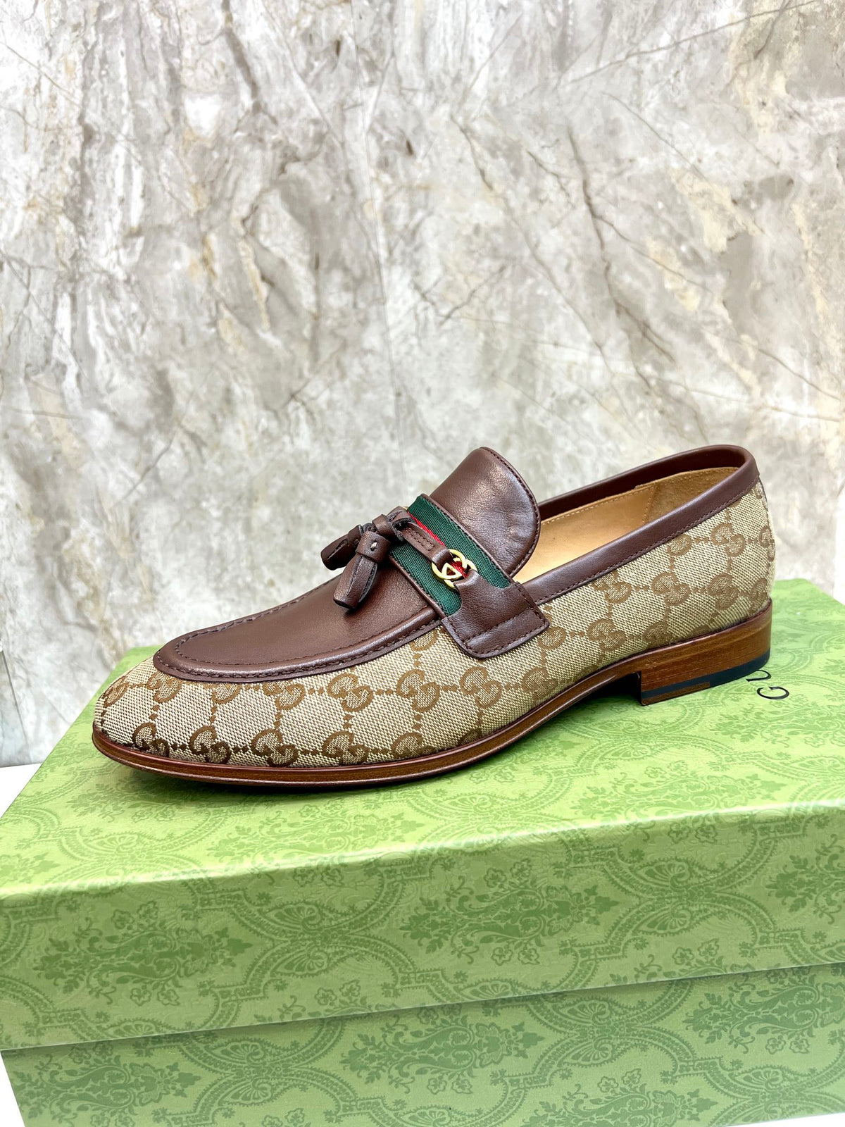 GG Men's Tassel Loafer Brown Cowhide Canvas 548740