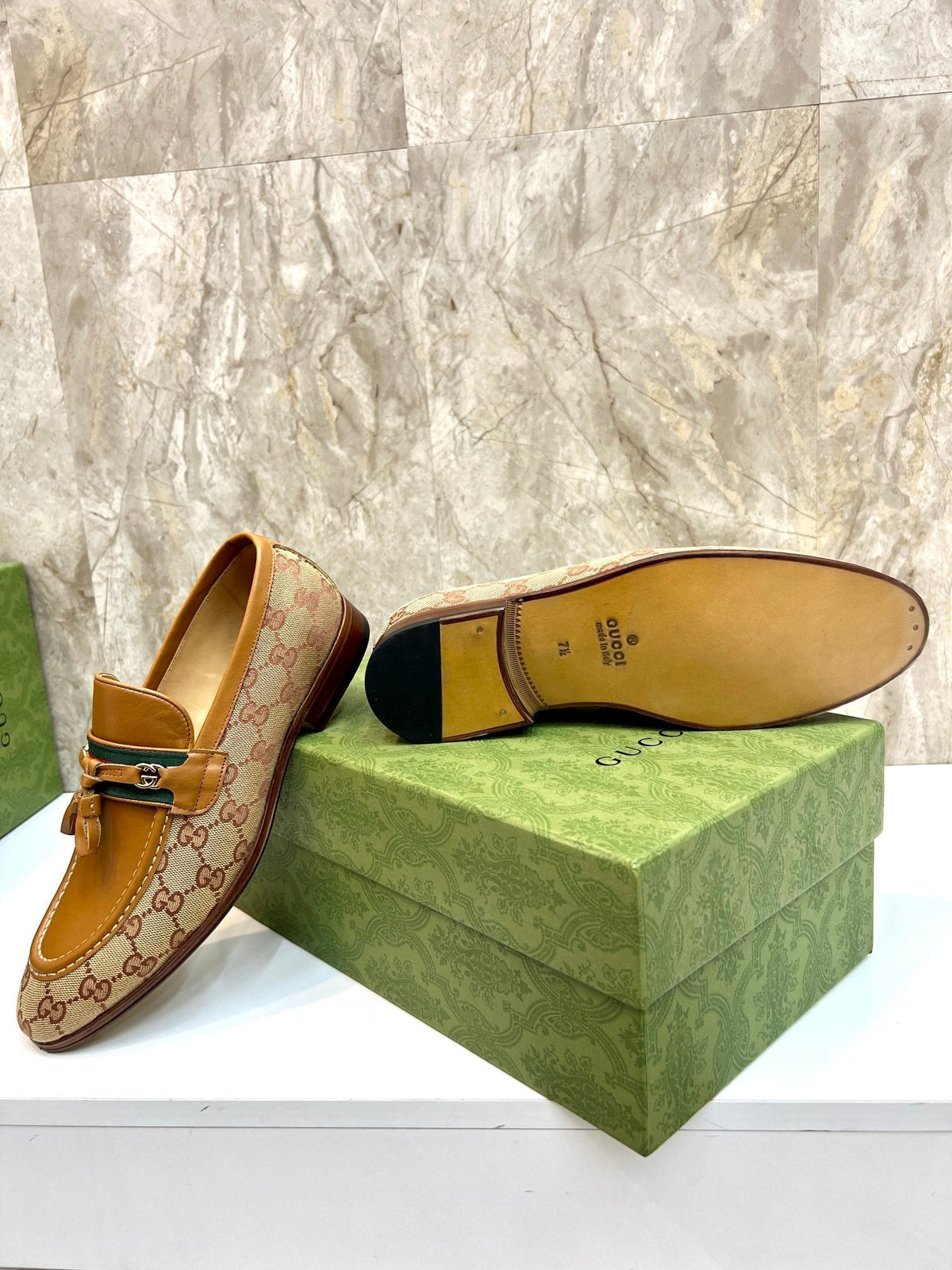 GG Men's Tassel Loafer Light Brown Cowhide Canvas 548743