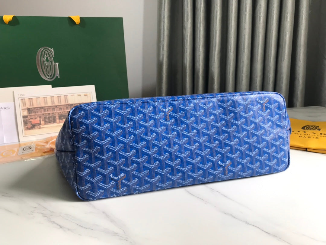 CHIEN GRIS BAG 33 IN SAPPHIRE BLUE GOYARDINE CANVAS AND TAN CALFSKIN TRIM