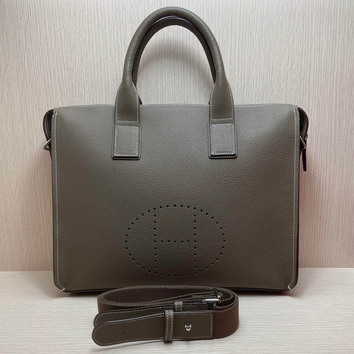 High-end Hermes 2026 Large H Briefcase 39cm Togo Leather