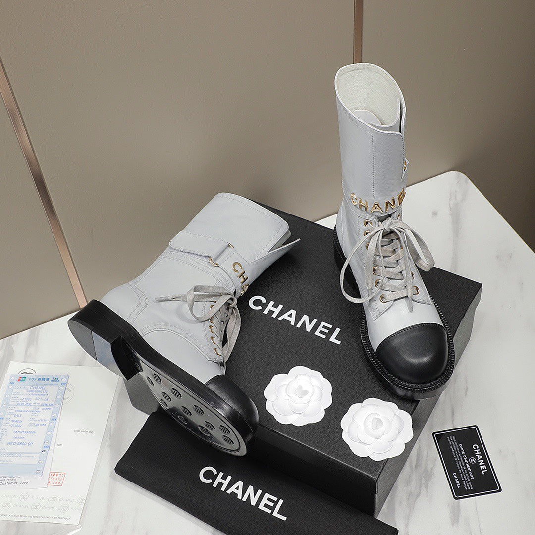Chanel 2026 Lace-Up Combat Boots Leather Suede 194072