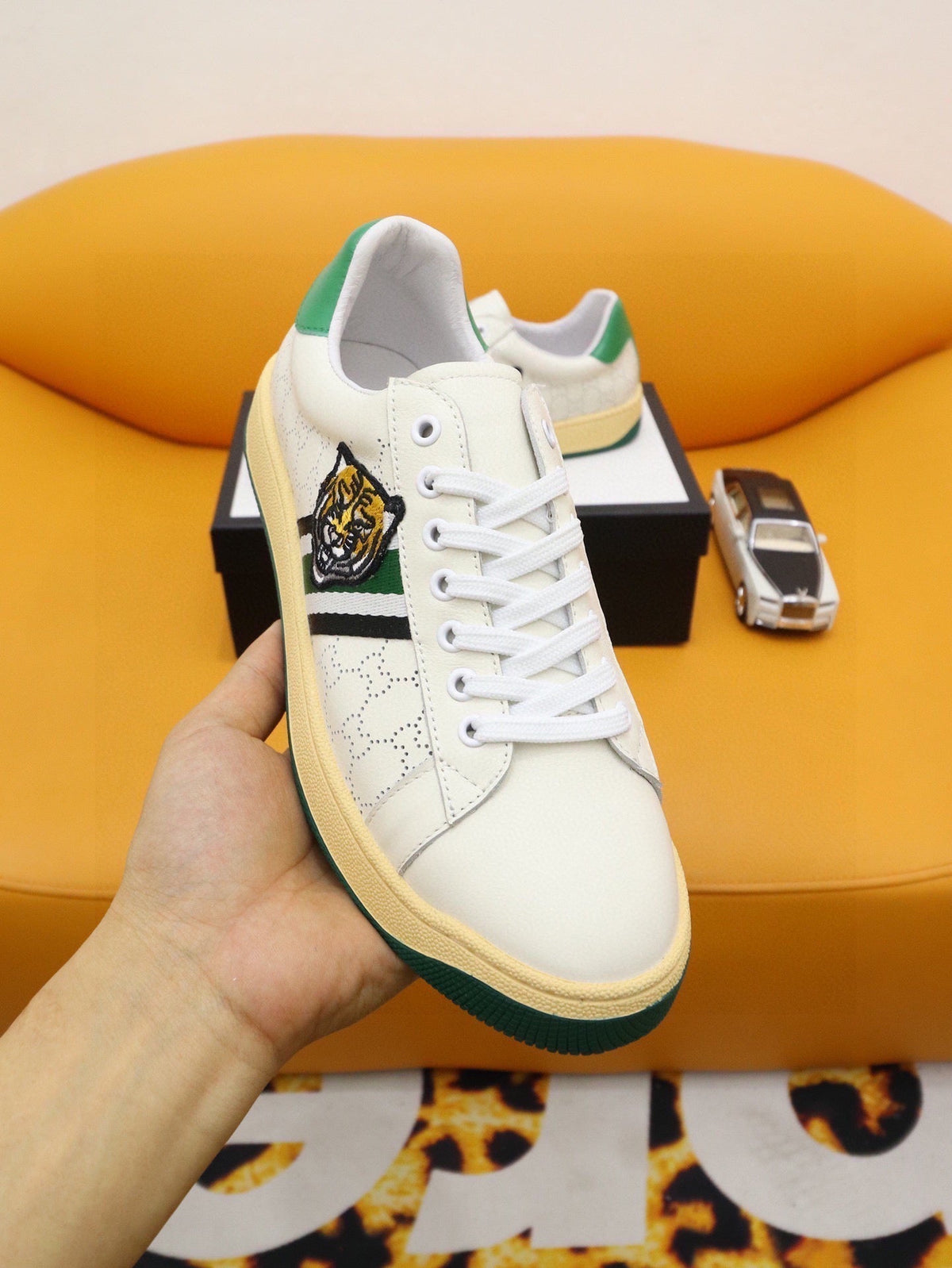 GG Men's Sneaker White Green Cowhide 522946