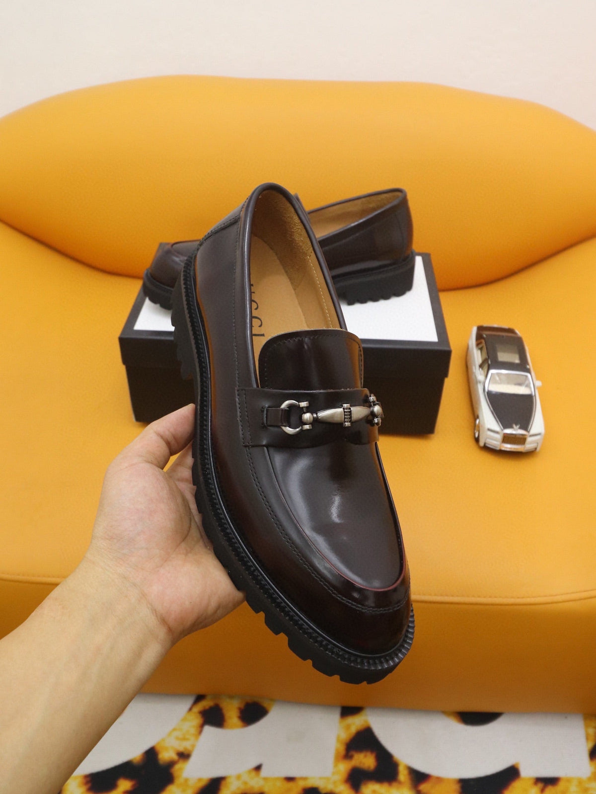 GG Men's Loafer Dark Brown Patent Leather 524061
