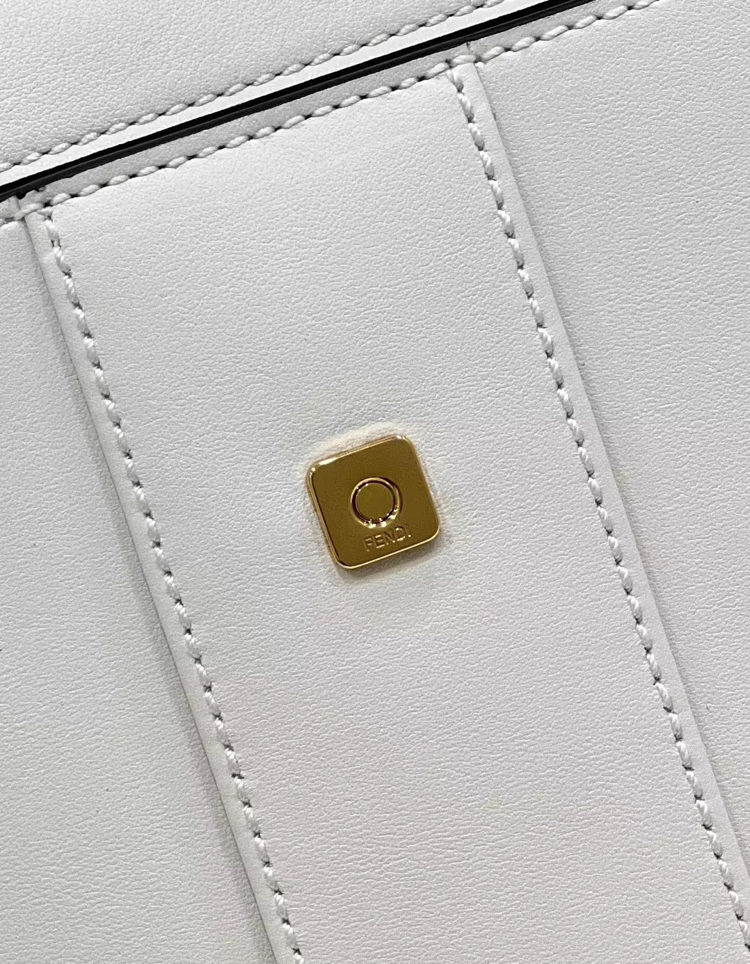 FENDI PEEKABOO 33 BAG IN WHITE CALFSKIN WITH STRAP GOLD HARDWARE