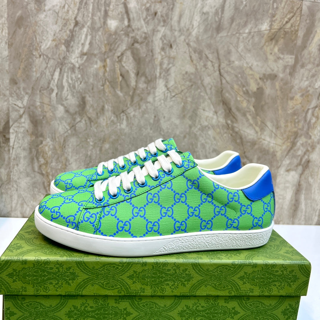 GG Men's Supreme Sneaker Green Canvas 525927