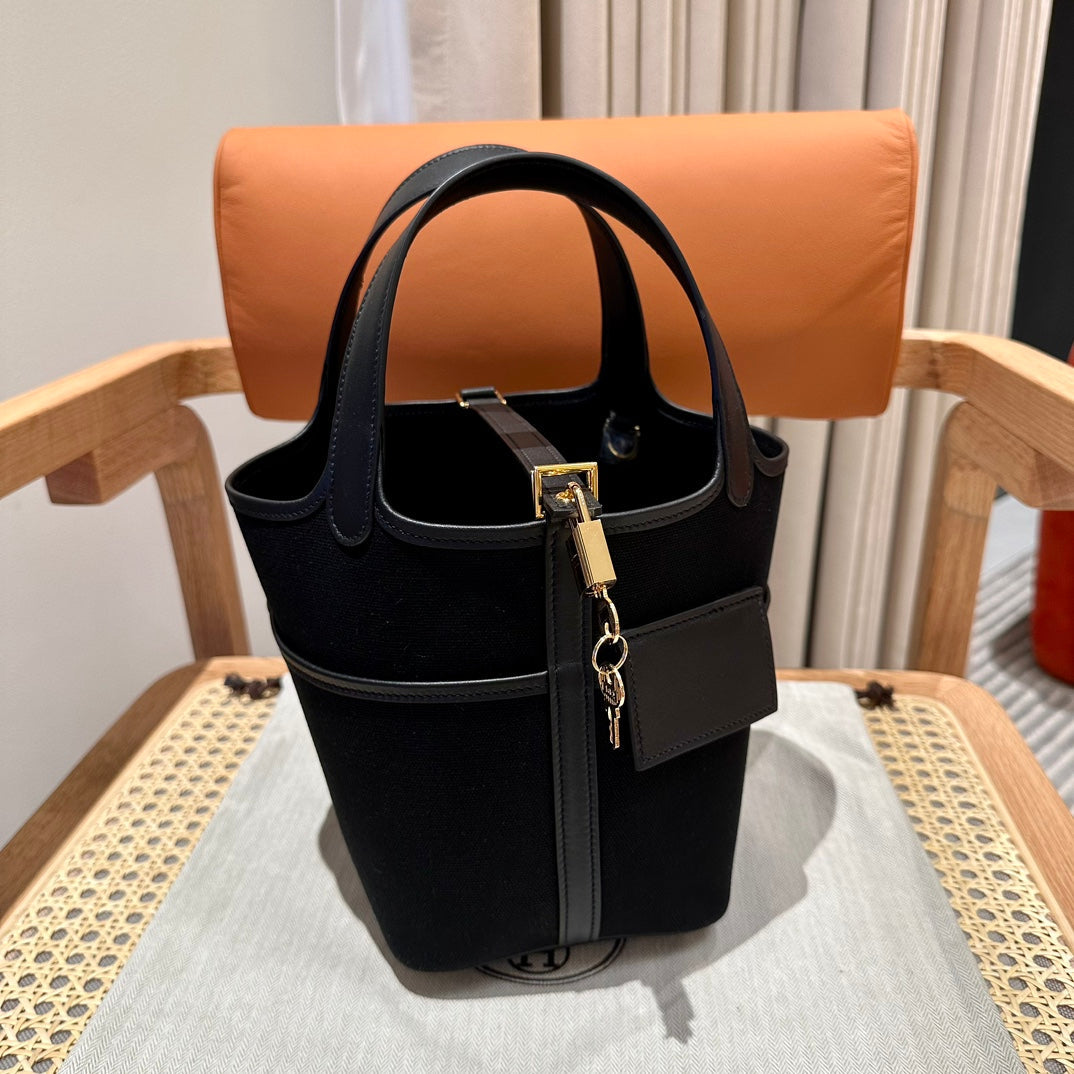 High-end Hermes 2026 Picotin Lock 18 Pocket Bag Canvas/Swift Calfskin 1