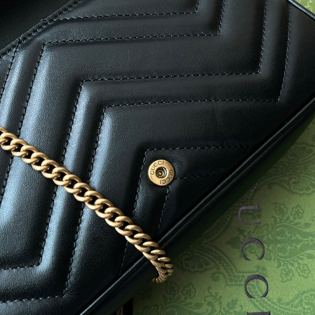 gg marmont 21cm black calfskin gold hardware