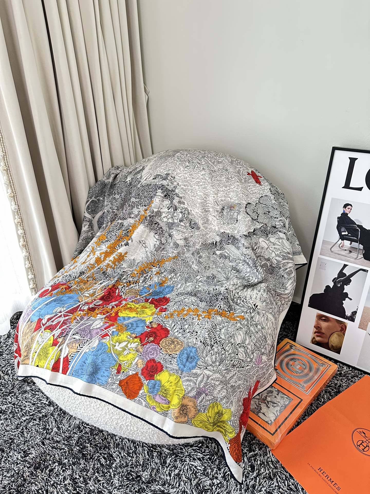 Retourala Nature Hermes Scarf 140 CM White Black Colorful Silk
