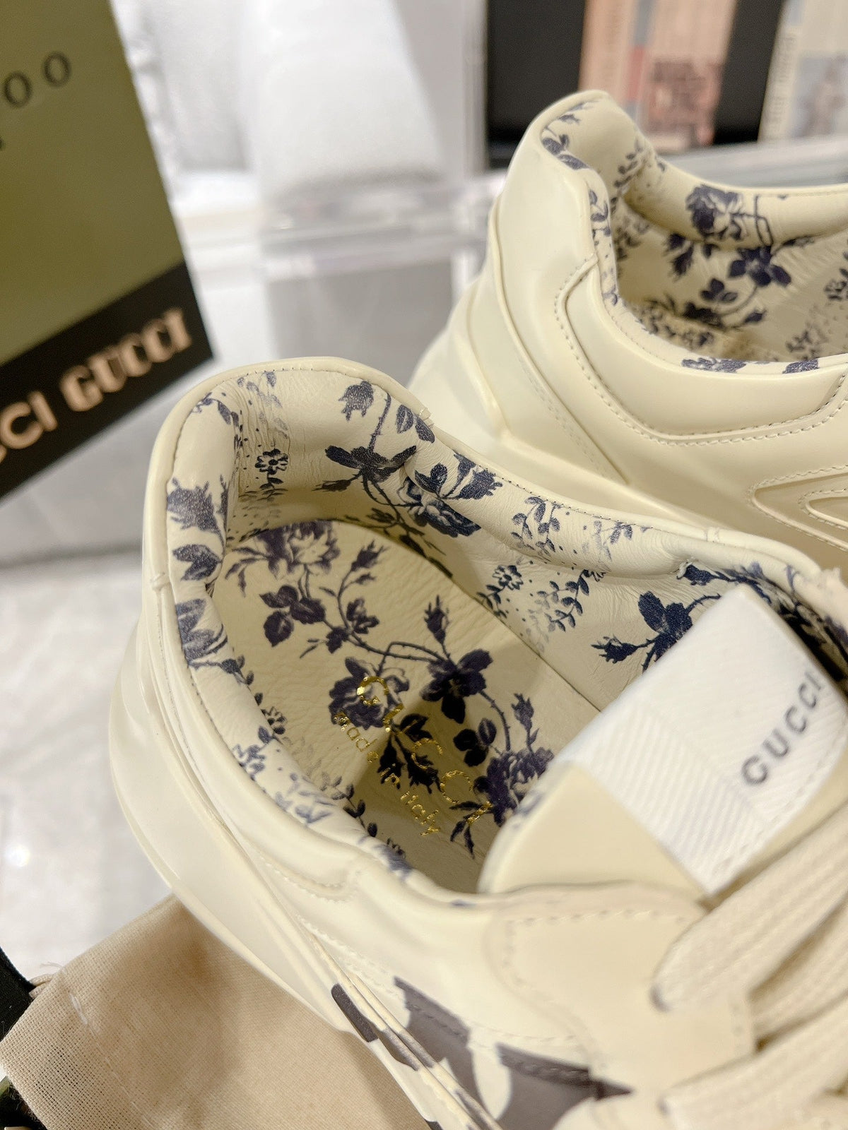 GG Rhyton NY Best Quality