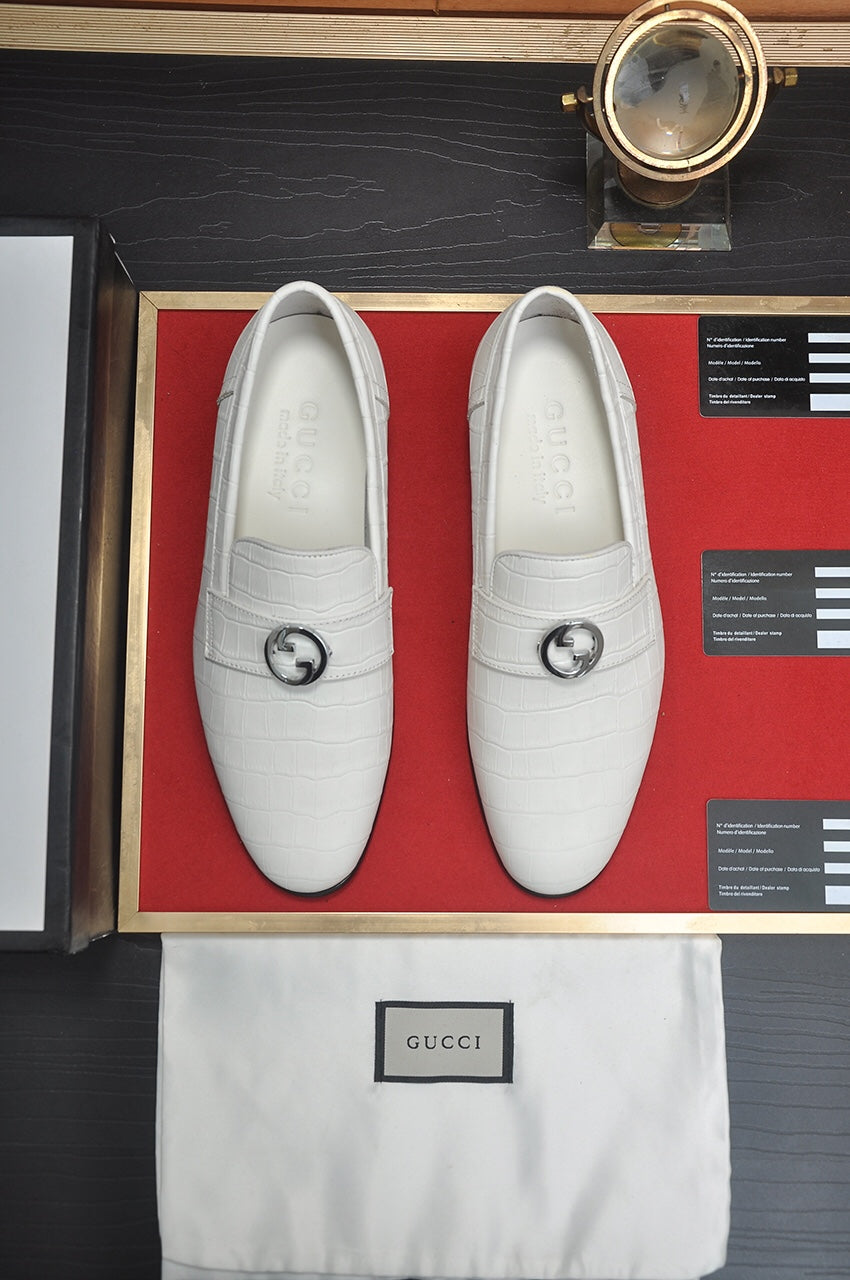 GG Men's Loafer White GG Silver Cowhide 552797