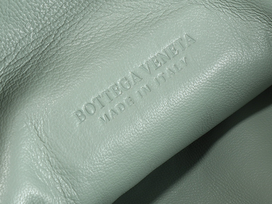bv teen jodie 36cm rock gray lambskin