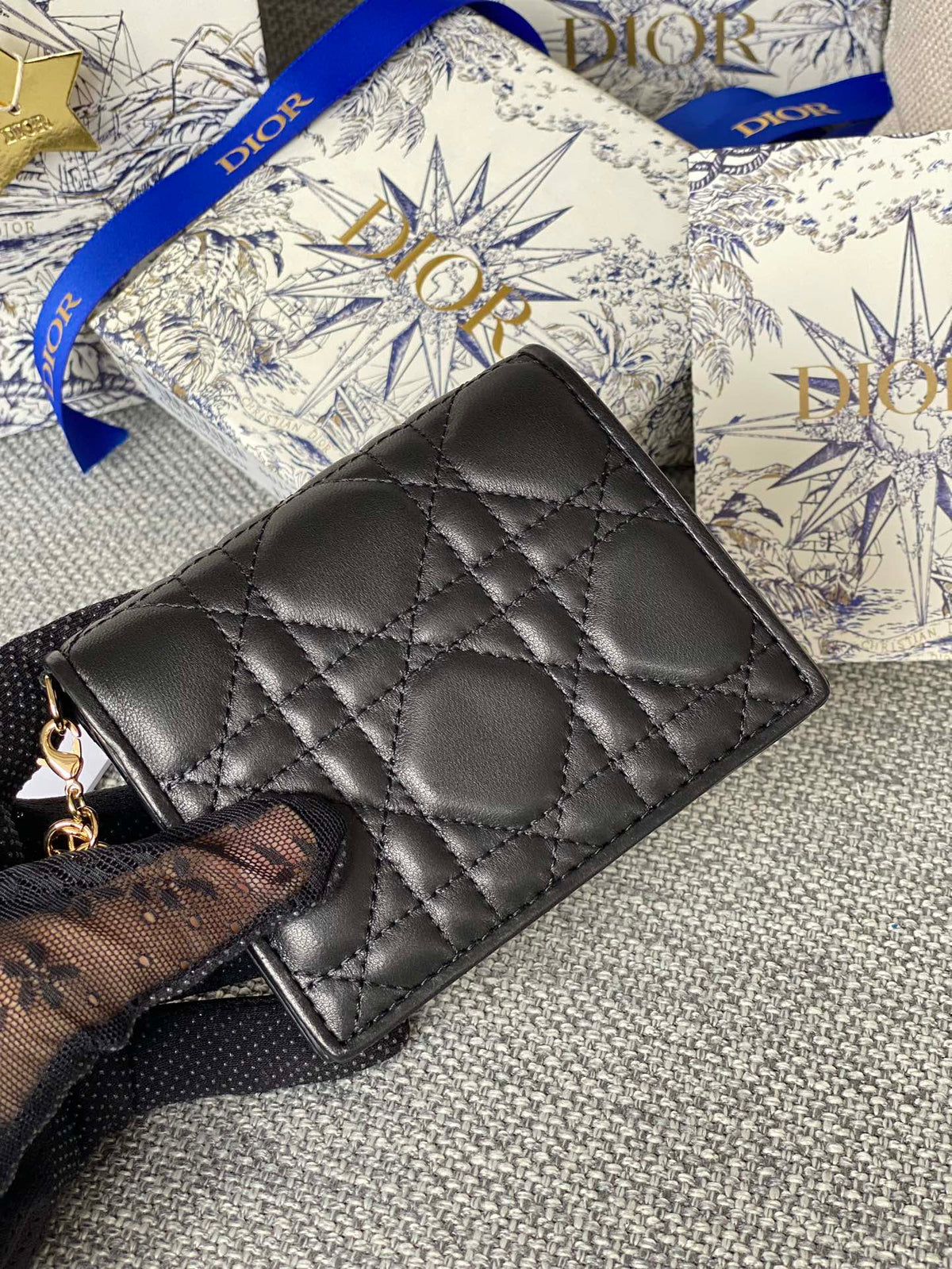 CD Caro 11cm Compact Wallet Calfskin