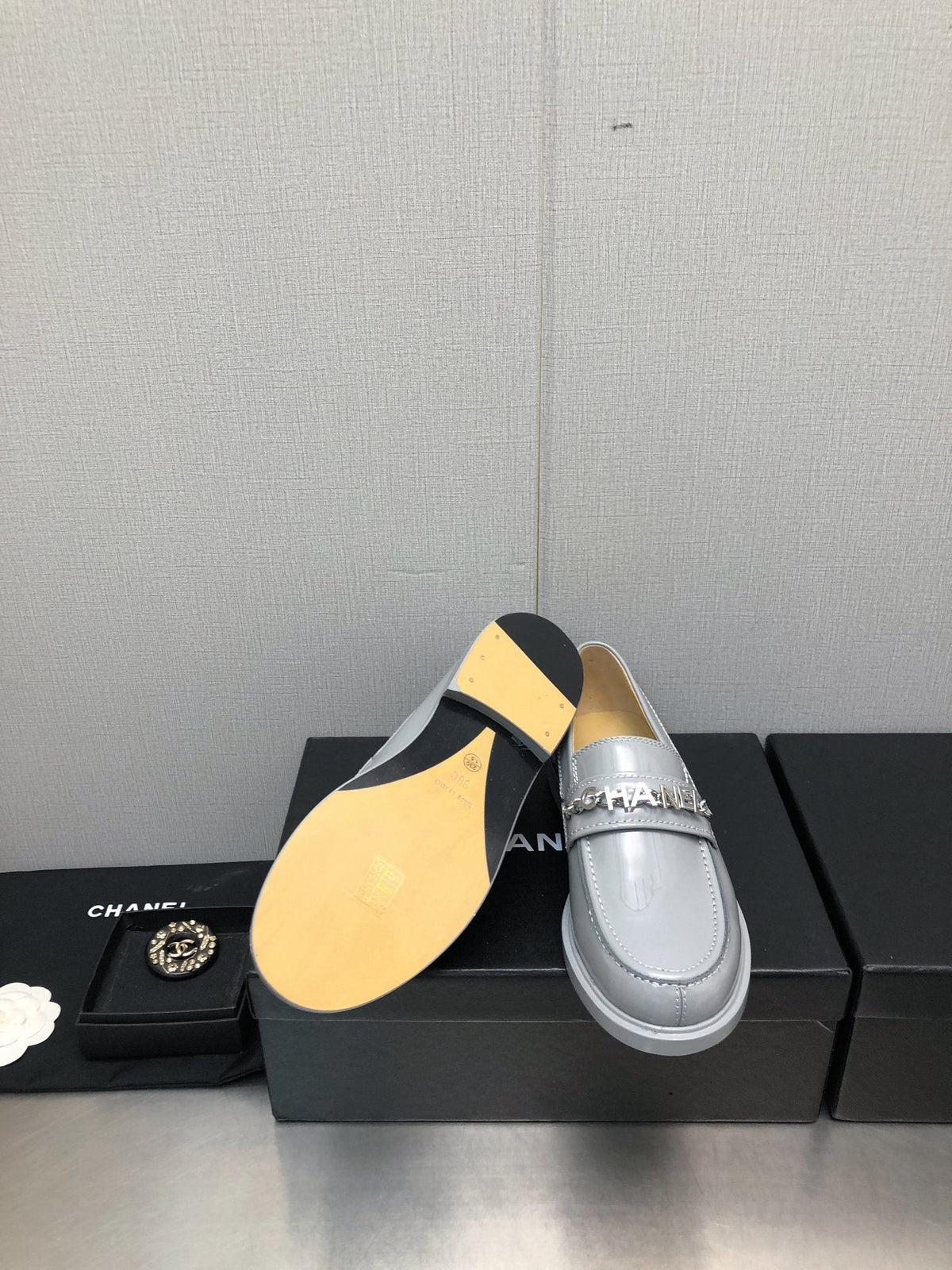 CC 25C Loafer Periwinkle Glossy Calf Leather 212975