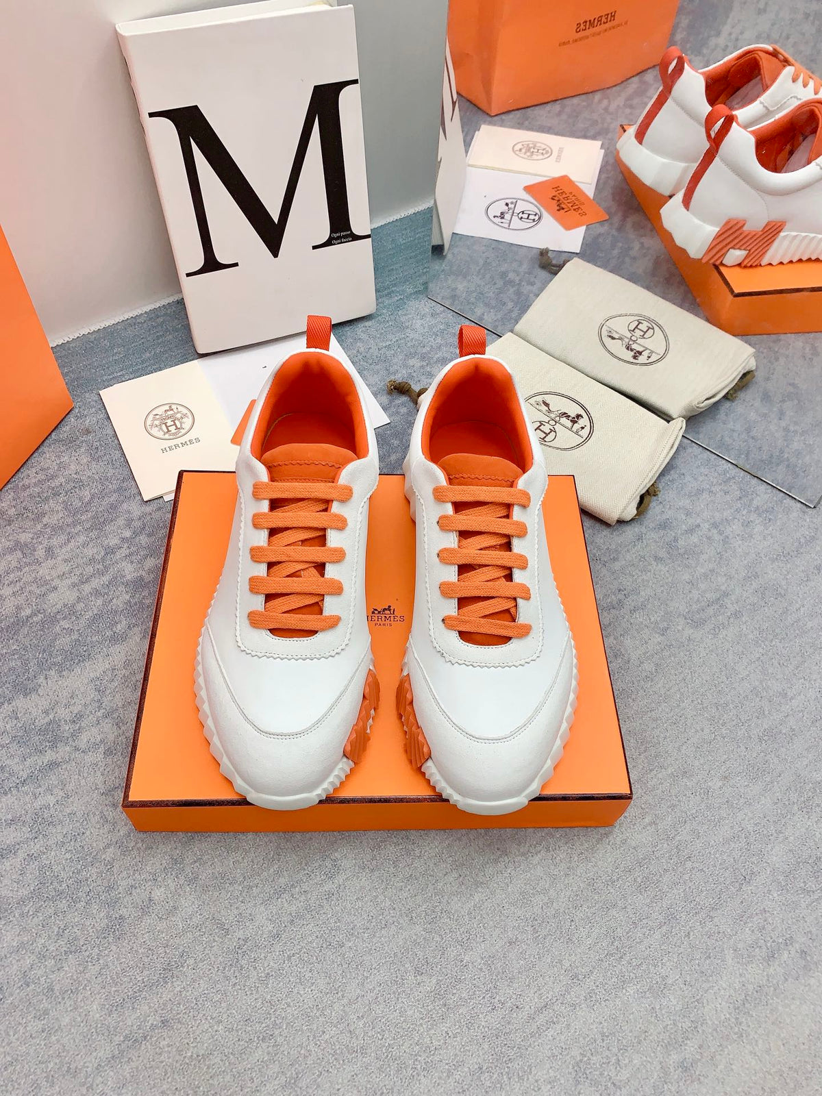 HM Bouncing Sneaker In White Lambskin 106429
