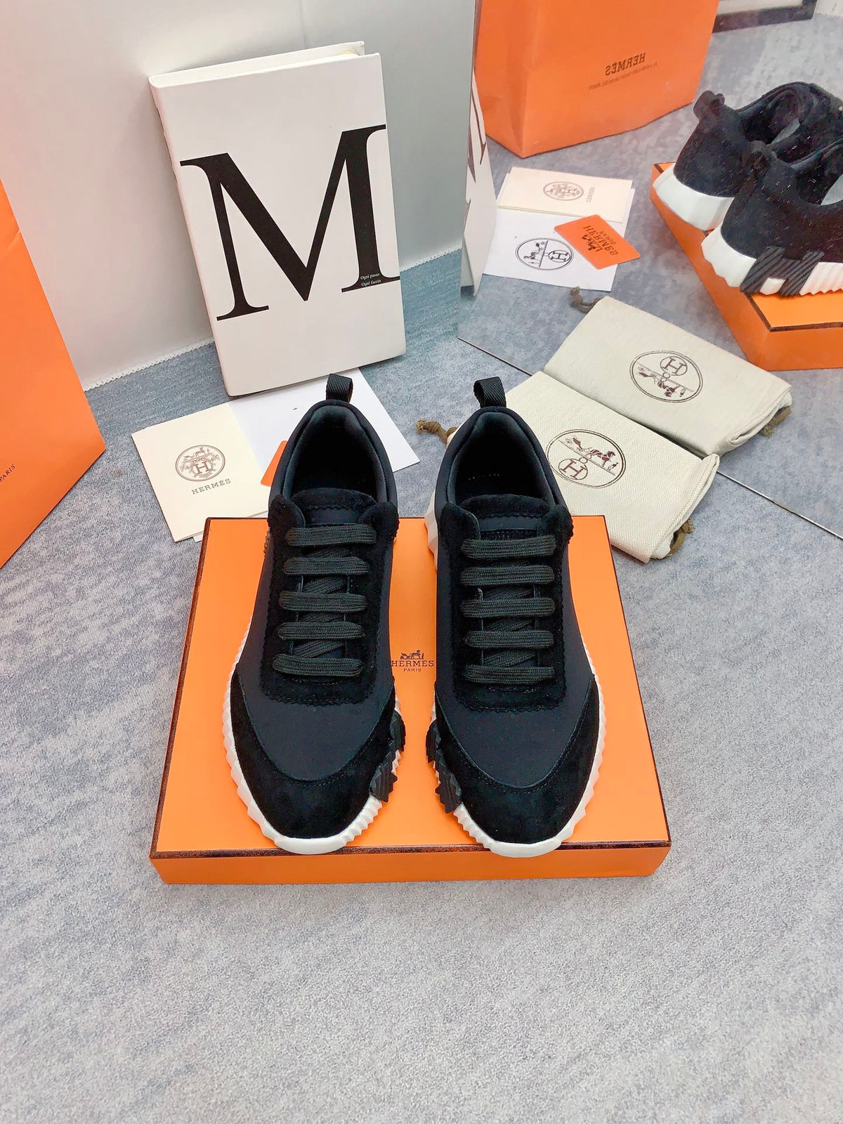 HM Bouncing Sneaker In Black Silk Lambskin 106443