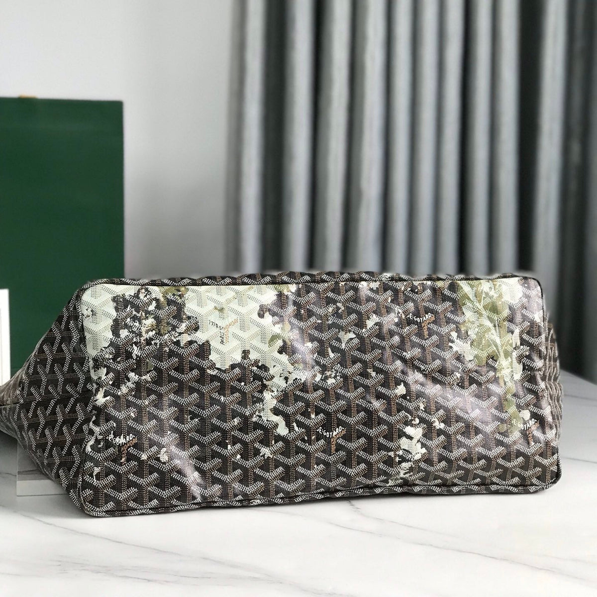 SAINT LOUIS GM BAG 40 IN GREEN MIX BLACK GOYARDINE CANVAS
