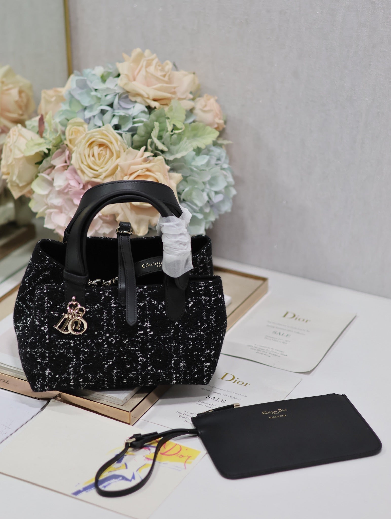 CD Small Toujours 23 Black Tweed 245636