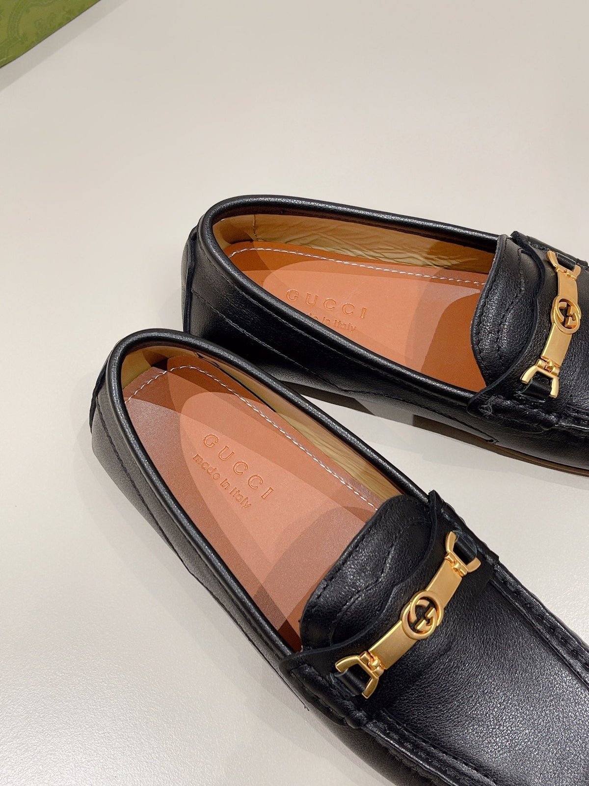GG Men's Alessandro Loafer Black Cowhide 557582