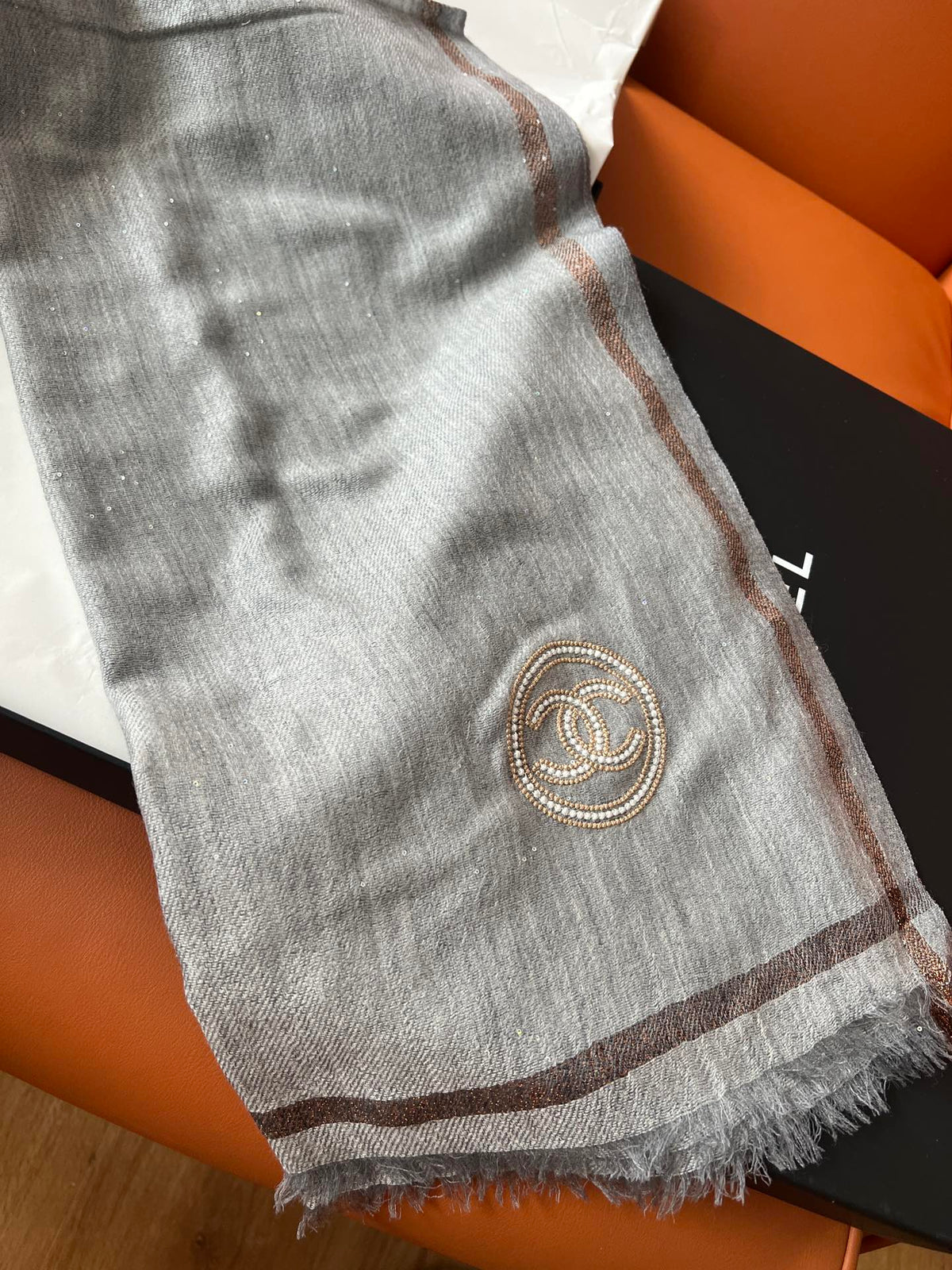 CC Square Scarf 100 CM In Grey Cashmere And Wool Mix Sequin Fabric 345992