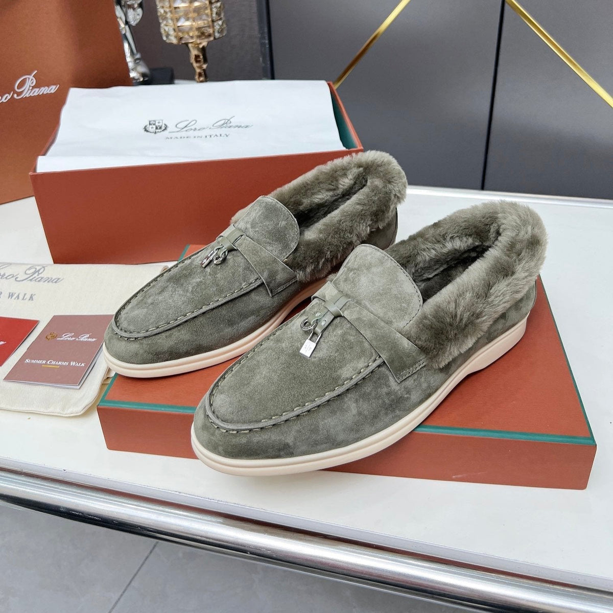 LP Summer Charm Walk Loafer Dark Grey Suede Lamb Fur