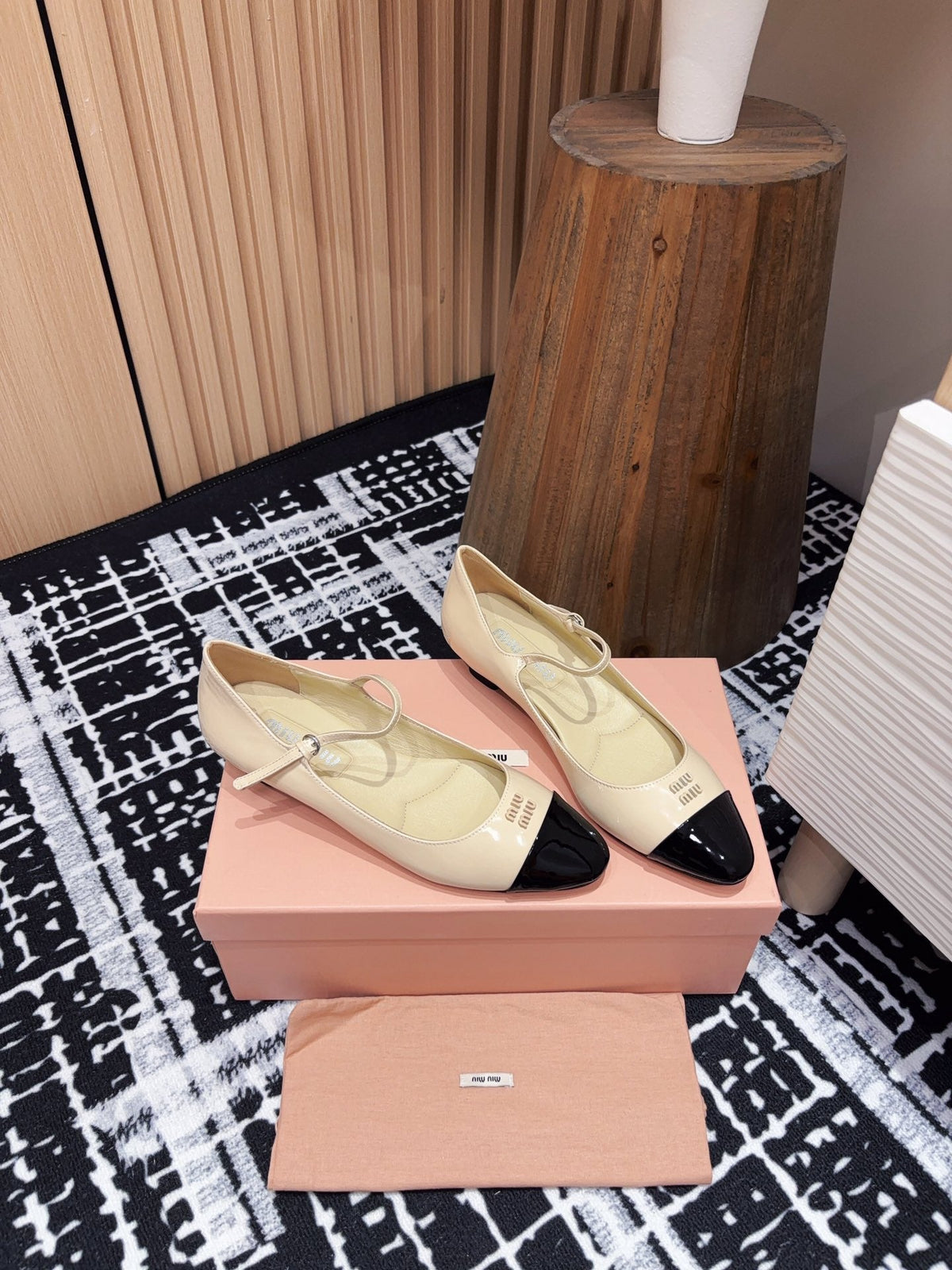 Miu Ballet Flat Beige Shiny Sheepskin