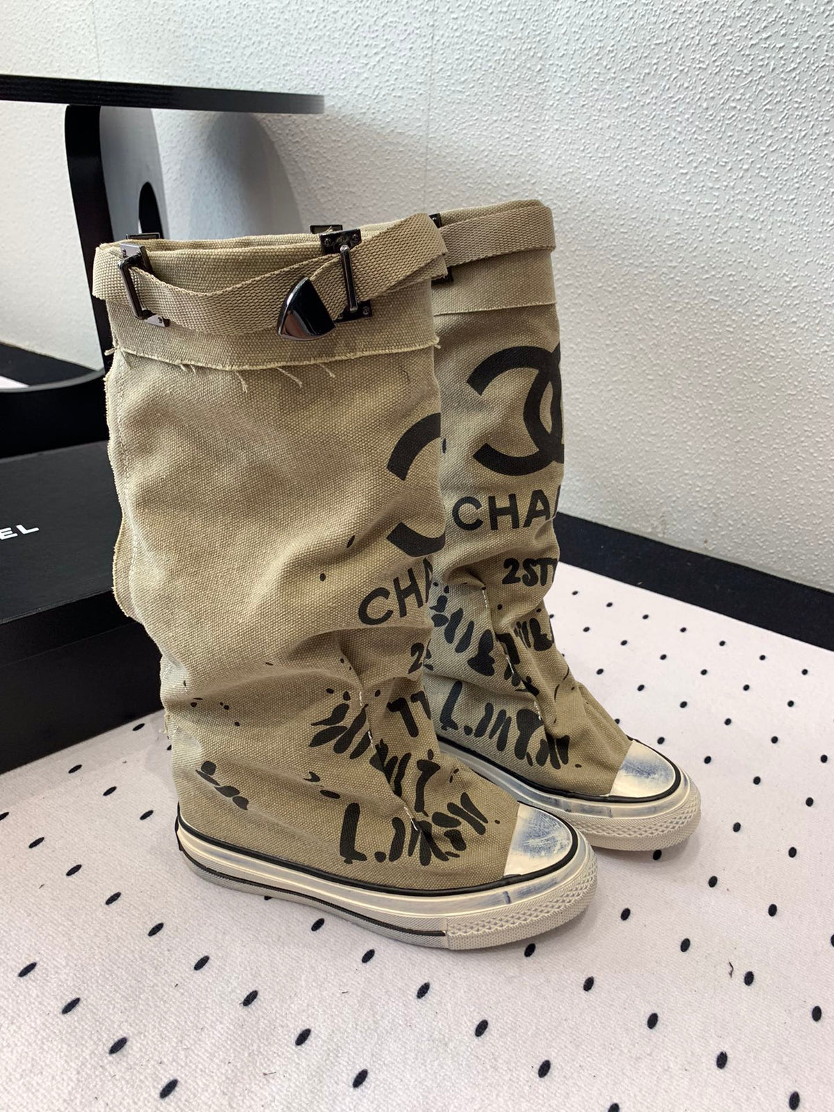 CC High-Top Canvas Boots Beige Black Denim Fabric  938050